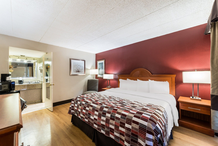 Bedroom 14