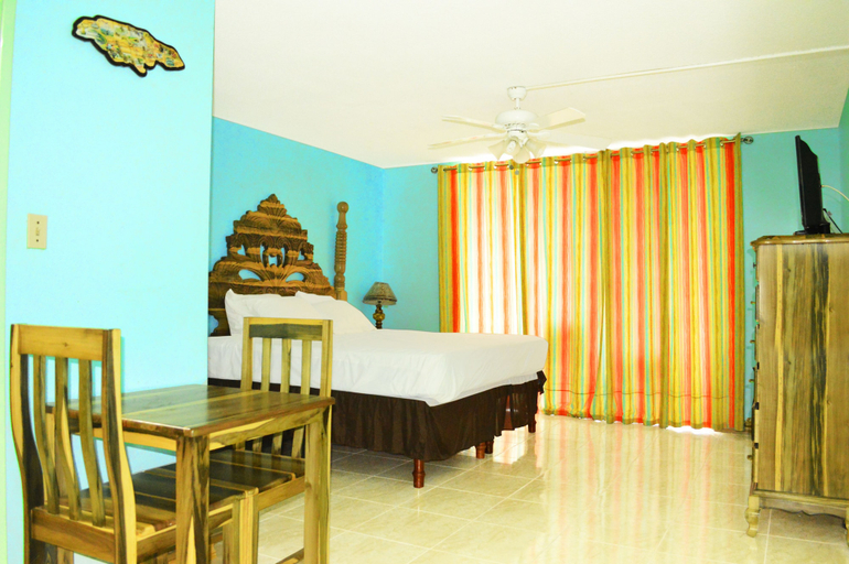 Bedroom 3, Paradise Beach Studio At Montego Bay Club