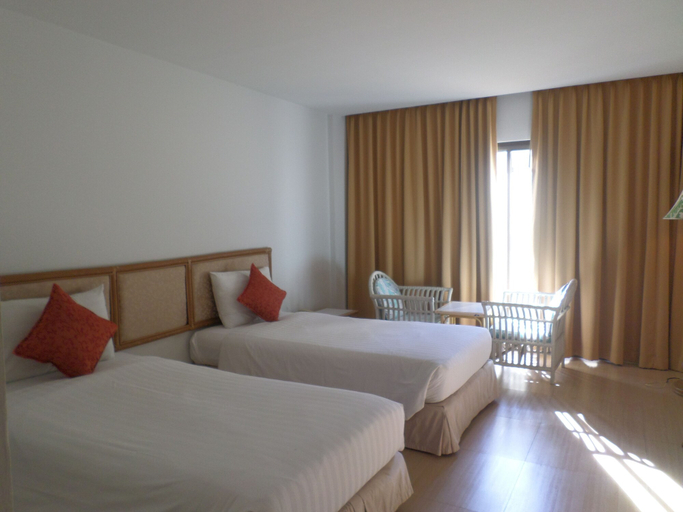 Bedroom 3, Nautical Inn, Pattaya