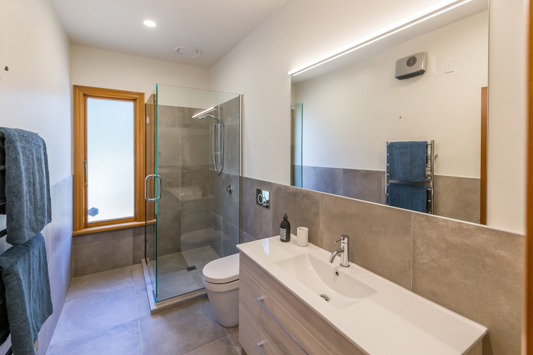 Bathroom 4, Bond Estate Luxury Accommodation, Christchurch