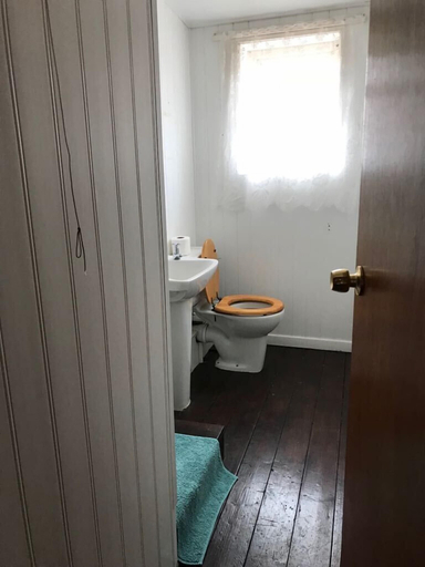 Bathroom 3, Coco Beach Hotel, Blackpool