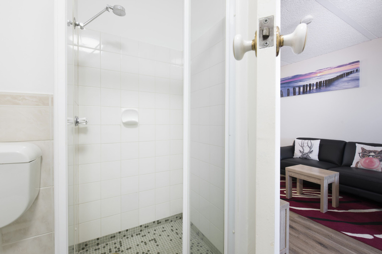 Bedroom 3, Celina's Ocean View Studio - Adults Only, Fremantle