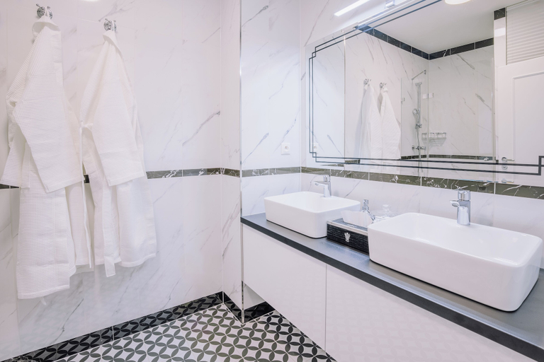 Bathroom 3, Rezidencia OPERA, Turcianske Teplice