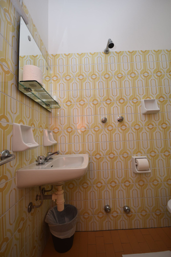 Bathroom 4, Hotel Suprem, Rimini