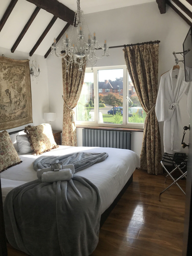 Bedroom 3, Achill Guest House, Solihull