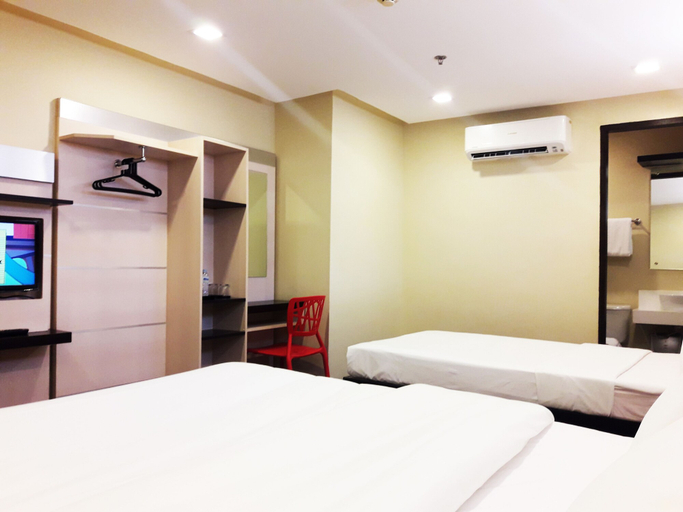 Bedroom 18