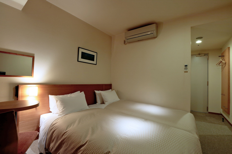 Bedroom 26