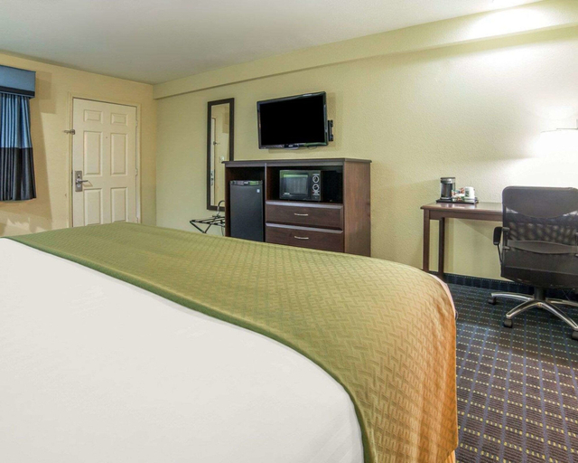 Bedroom 3, Quality Inn Needles, San Bernardino