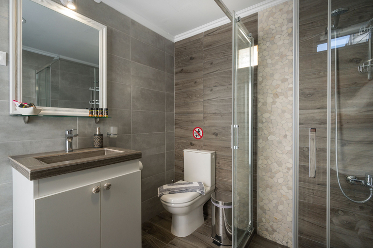 Bathroom 3, Villa Alitocatos, Crete