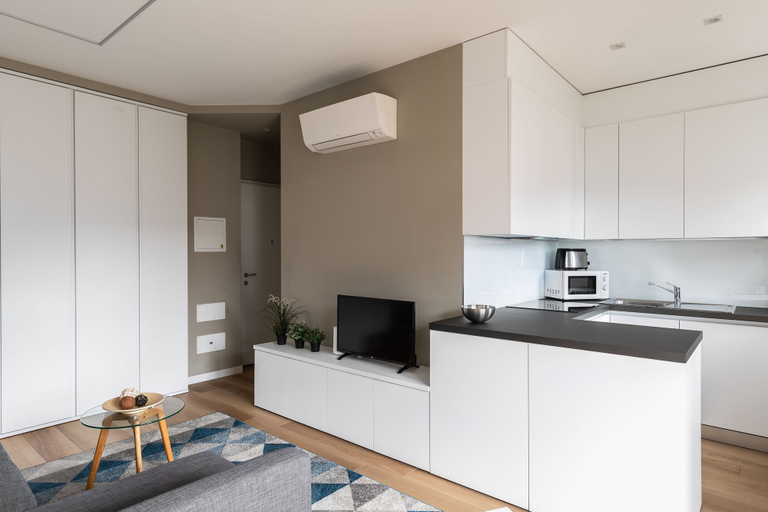 Others 5, Minerva Apartments, Lugano