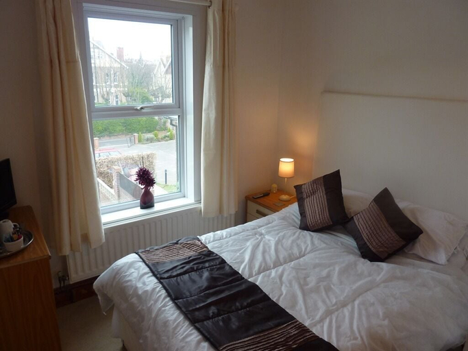 Bedroom 2, The Stanley Guest House, Dorset