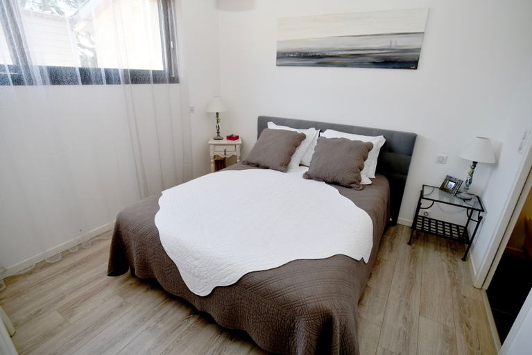 Bedroom 4, Chambres à Bord'O, Gironde