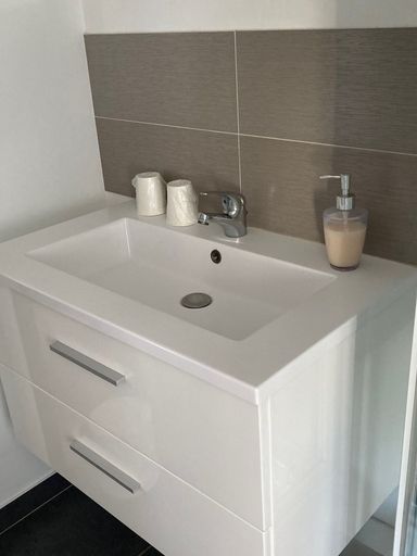 Bathroom 5, Auberge Sainte Marguerite, Var