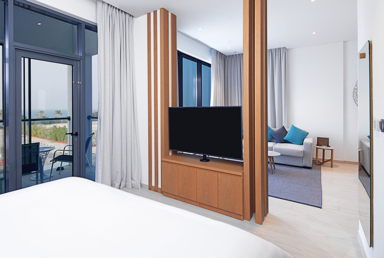 Bedroom 4, C Central Hotel and Resort The Palm, Dubai
