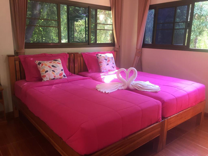 Bedroom 2, Yayee Homestay, Sai Yok