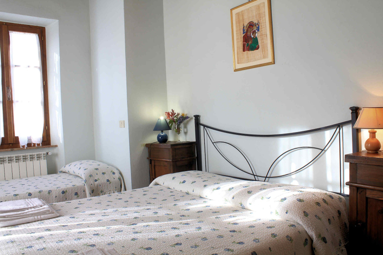 Bedroom 3, Agriturismo Le Stringaie, Siena