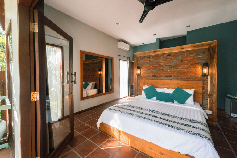Bedroom 9