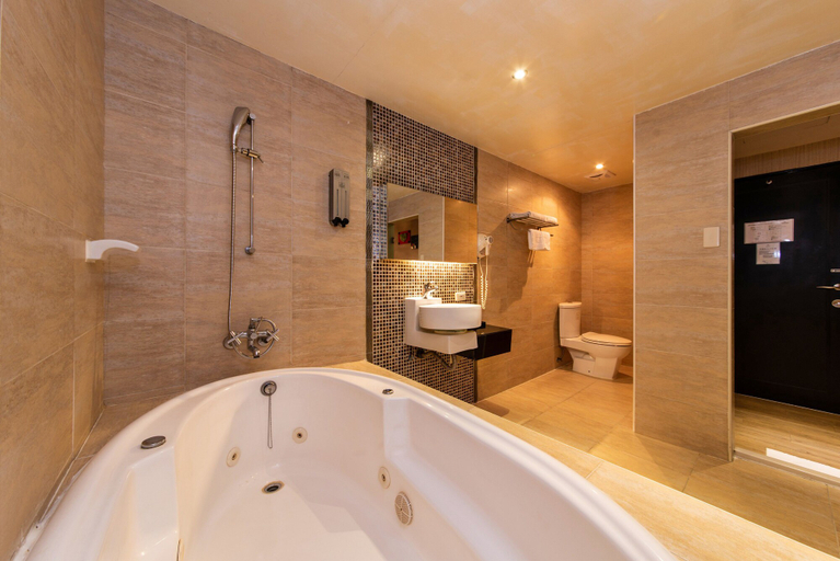 Bathroom 5, The River Fashion Hotel, Kaohsiung