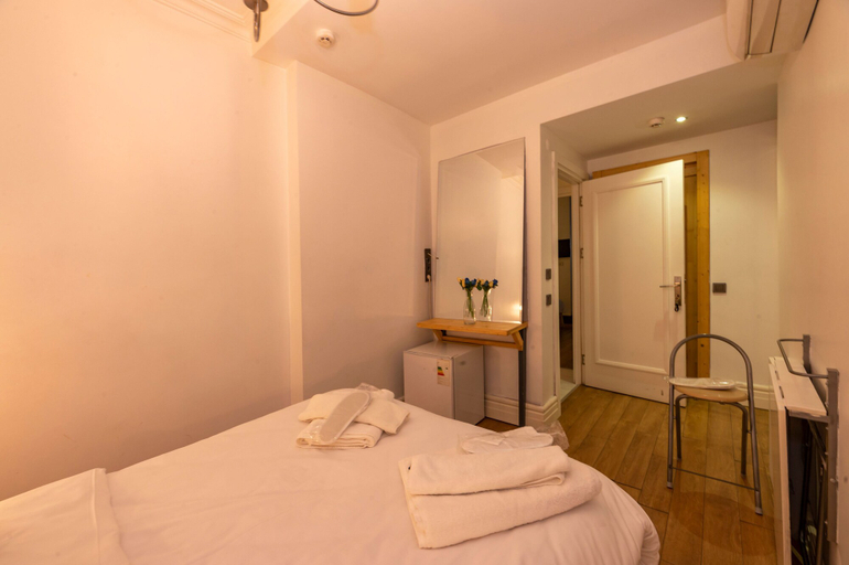 Bedroom 4, Pera Line Cihangir, Beyoğlu