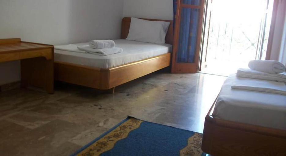 Bedroom 3, Samaria Pension & Restaurant, Crete