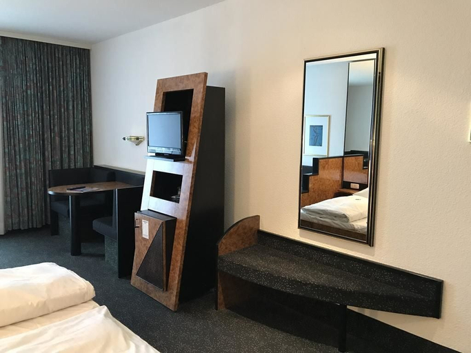 Bedroom 2, Hotel Bitterfelder Hof, Anhalt-Bitterfeld