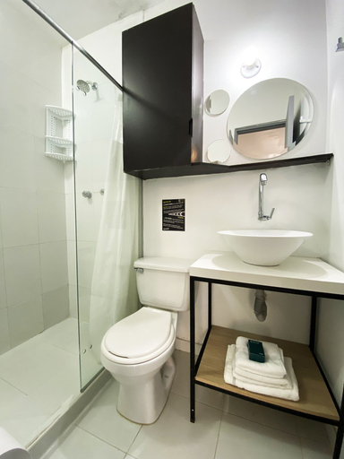Bathroom 4, Ayenda 1224 Pixel House, Medellín