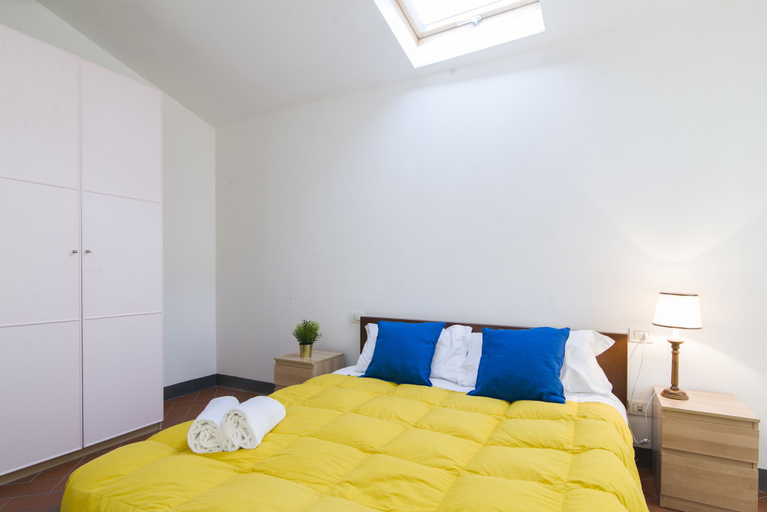Others 4, Della Scala Modern Apartment, Florence