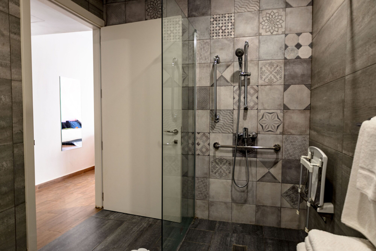 Bathroom 3, Adelphi Boutique Hotel