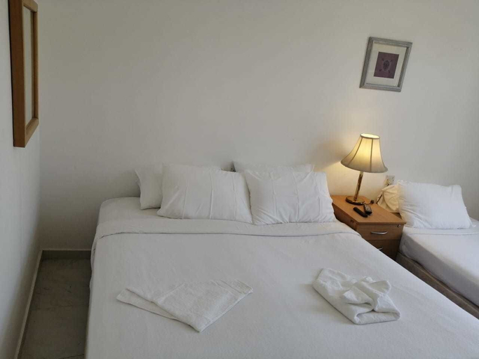 Bedroom 3, Petra Town Check-In Hotel, Wadi Musa