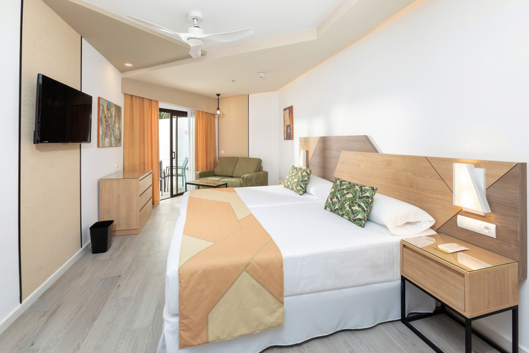 Bedroom 3, Hotel Riu Buenavista - All Inclusive, Santa Cruz de Tenerife