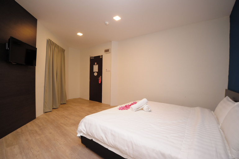 Bedroom 14