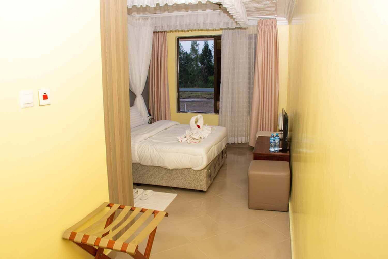Bedroom 2, Grand Forty Hotel, Nyando