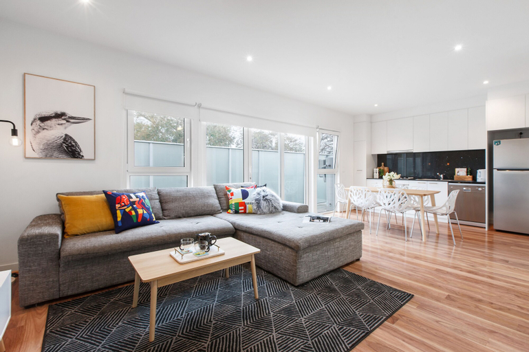 Heart of Highett Apartment by Ready Set Host, Bayside  - South