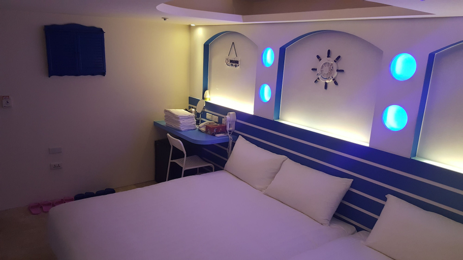 Bedroom 16