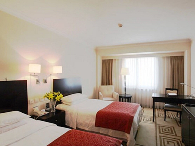 Bedroom 3, Beijing Continental Grand Hotel, Beijing
