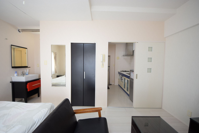 Bedroom 2, SUMUKA Shintoshin II, Naha
