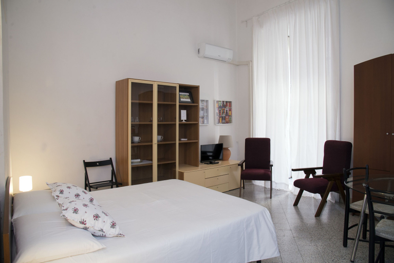 Bedroom 4, Home47, Salerno