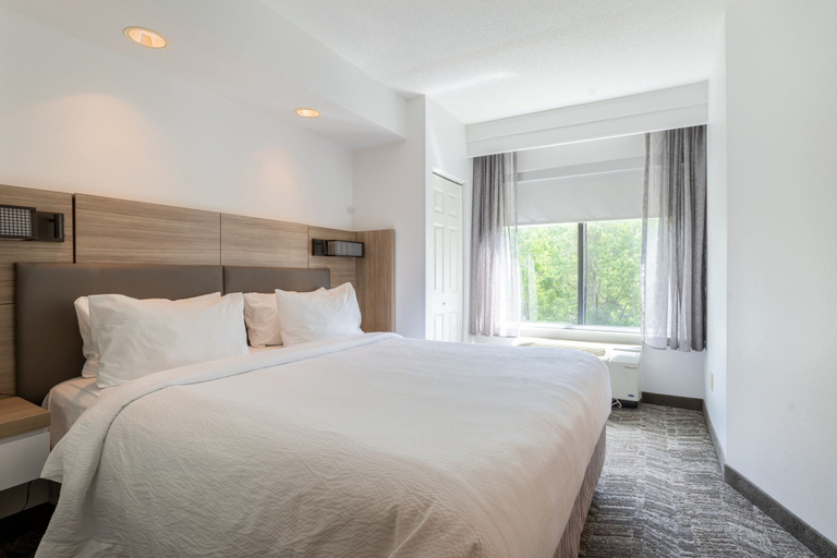 Bedroom 3, SpringHill Suites by Marriott Gainesville, Alachua