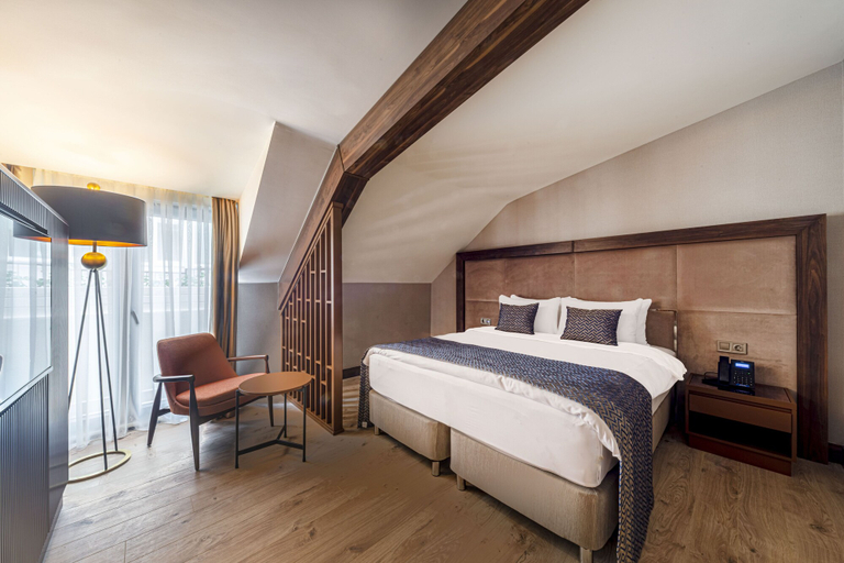 Bedroom 2, TRYP By Wyndham Istanbul Sisli Hotel, Şişli