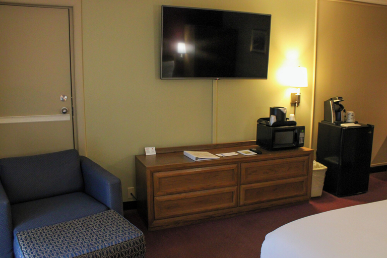 Bedroom 3, Fireside Inn & Suites Gilford, Belknap