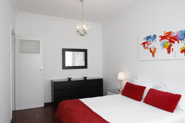 Bedroom 3, Confortable & Central Apartment, Cascais