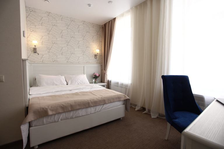Bedroom 3, Tchaikovsky Hotel, Central