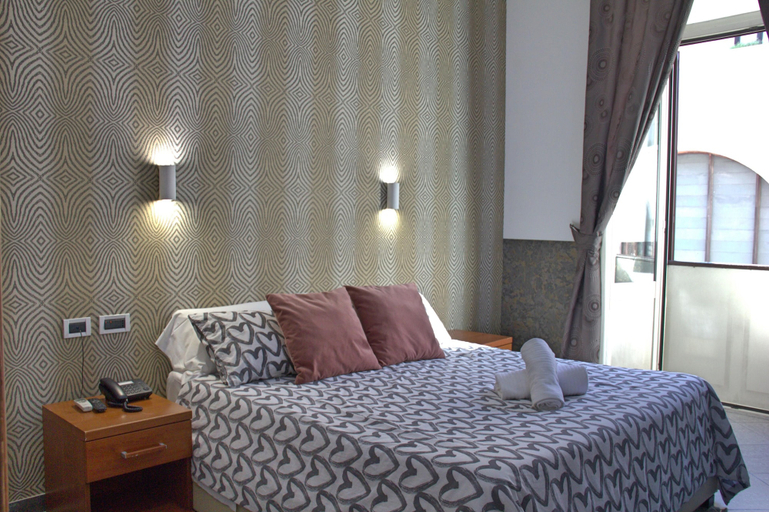 Bedroom 4, Hotel Ciao, Rome