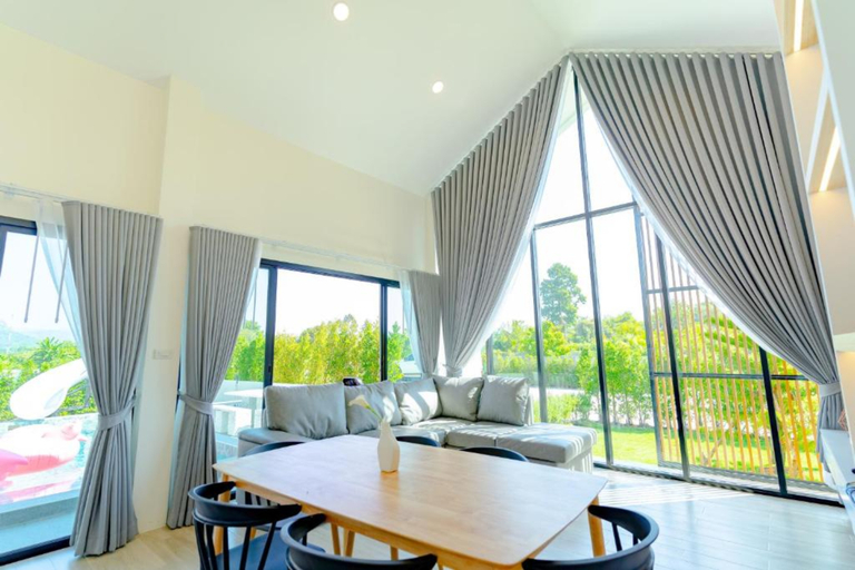 Villa Paramount 2 Room Type - Three-Bedroom Suite Villa Paramount 2 Room Type - Three-Bedroom Suite