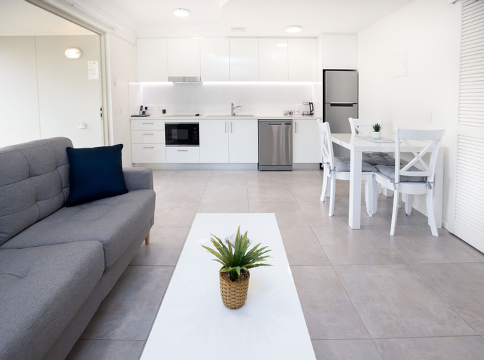 Dining Room 12