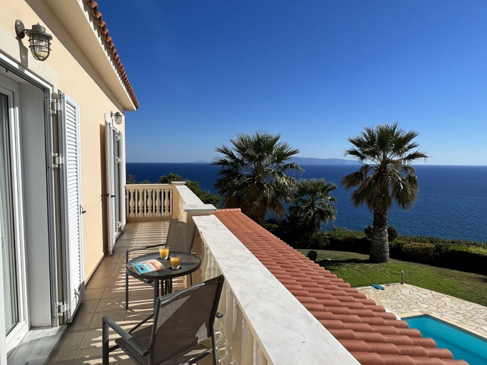 Room 2, Villa Apollon in Spartia, Ionian Islands