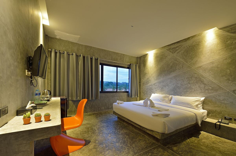 Bedroom 2, The Oasis Resort, Mueang Krabi
