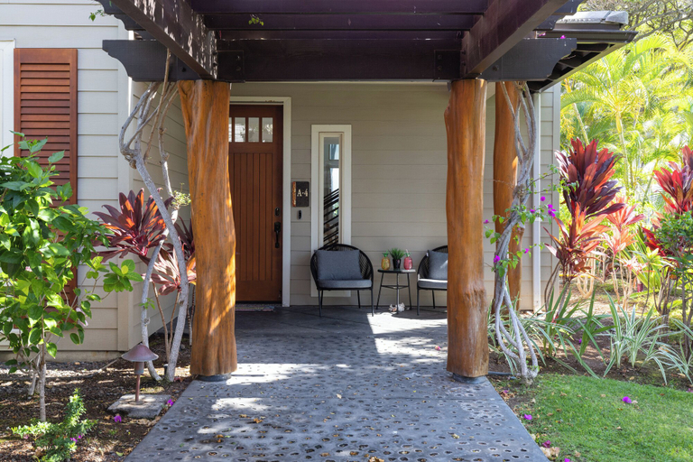 Exterior & Views 2, Luxury Living with Pool Access, Hawaii