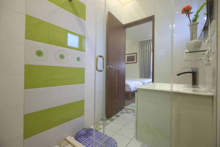 Bathroom 4, Hualien Zhikaxuan B&B, Hualien