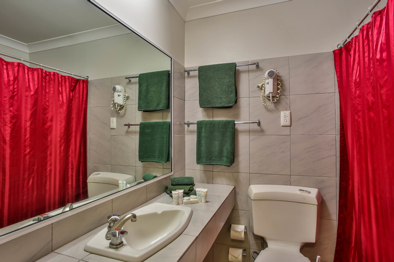 Bathroom 3